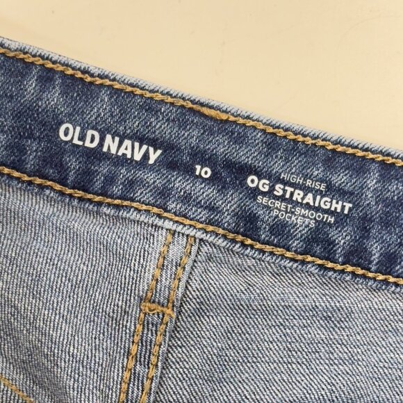 Old Navy Womens High-Rise OG Straight Denim Shorts Size 10 Blue Distressed - Picture 3 of 12